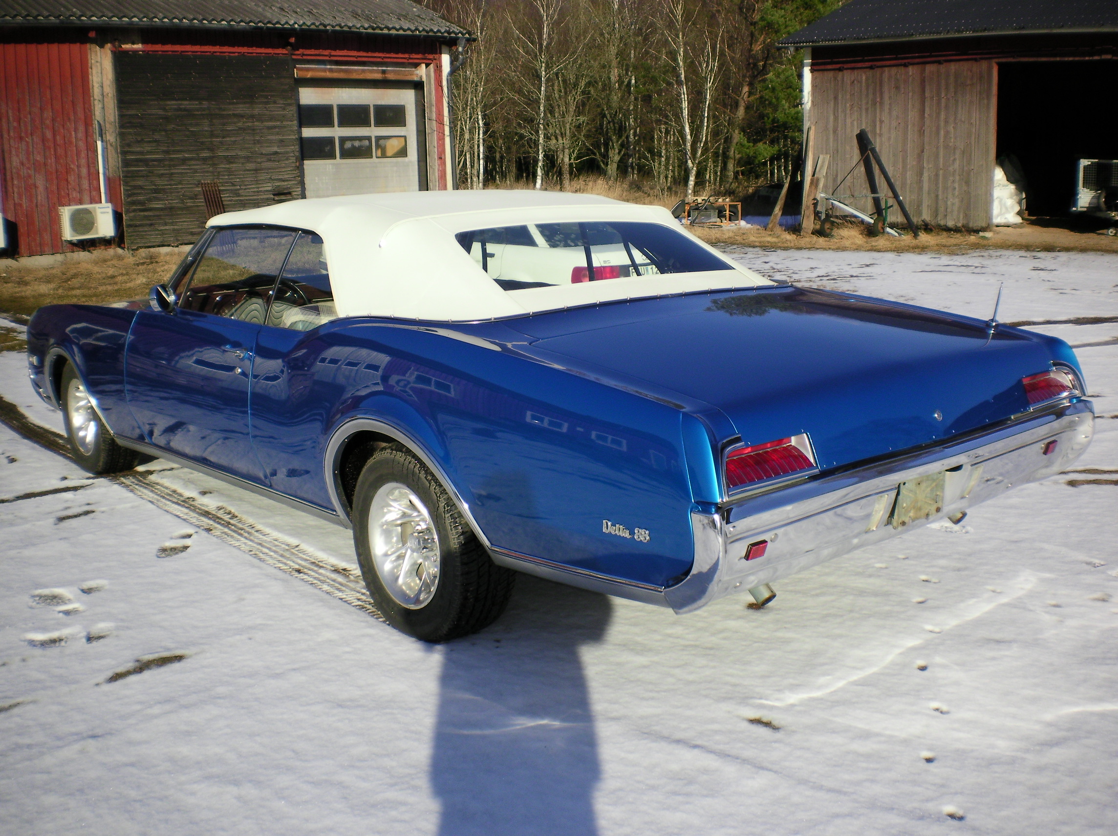 Nya bilder -67 Olds 001.JPG